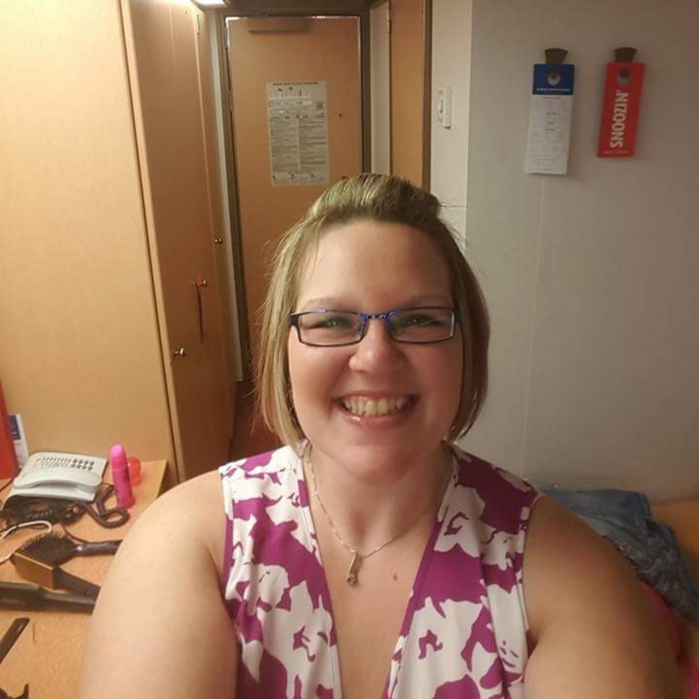 Meet your Posher, Nicole